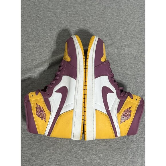 Air Jordan 1 Retro High OG Shoes Mens Size 11 Lakers 555088-706 - Picture 14 of 16